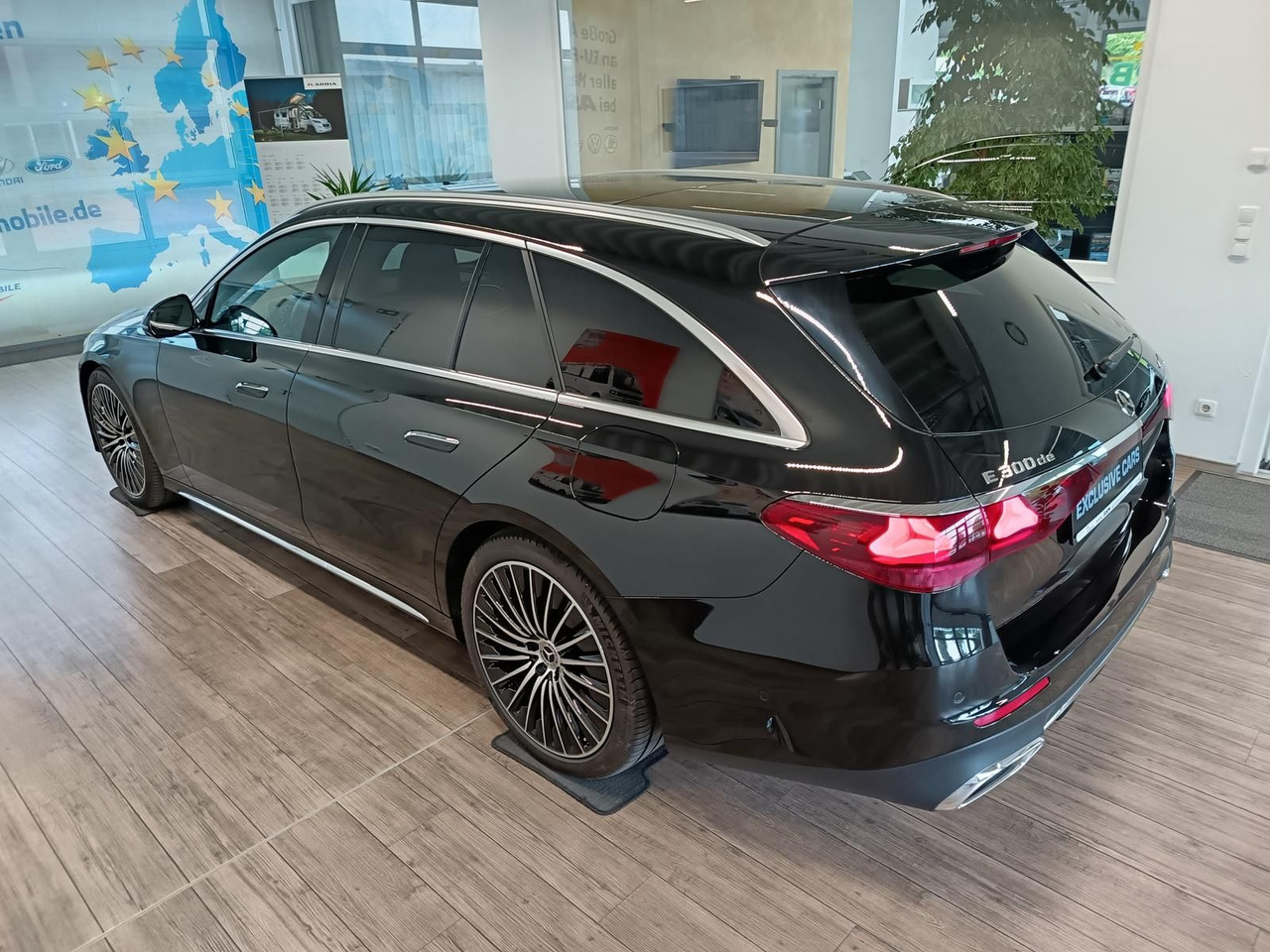 Mercedes-Benz E 300 T de 4M*AMG LINE ADVANCED PLUS*AHK*360°* - Coche: foto 5 Mercedes-Benz E 300 T de 4M*AMG LINE ADVANCED PLUS*AHK*360°* - Coche: foto 5