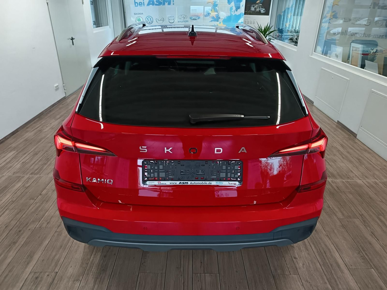 Skoda Kamiq Selection 1,5 TSI DSG*AHK*LED*5J.GARANTIE* - SUV/ Todoterreno: foto 5 Skoda Kamiq Selection 1,5 TSI DSG*AHK*LED*5J.GARANTIE* - SUV/ Todoterreno: foto 5