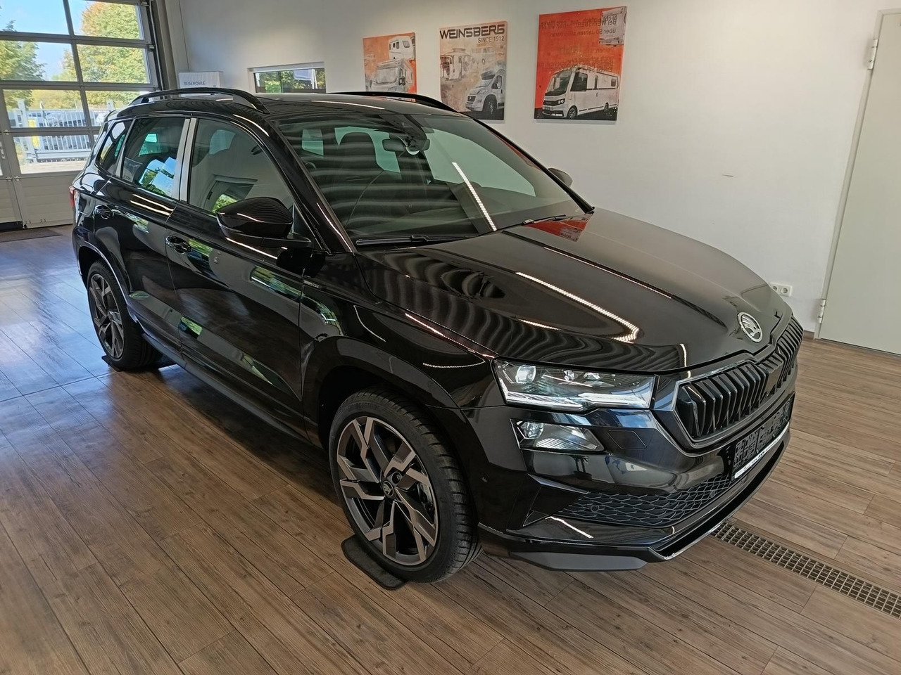 Skoda Karoq Sportline 2,0 TDI 4x4*AHK*PSD*STD.HZG*DCC* - SUV/ Todoterreno: foto 3 Skoda Karoq Sportline 2,0 TDI 4x4*AHK*PSD*STD.HZG*DCC* - SUV/ Todoterreno: foto 3