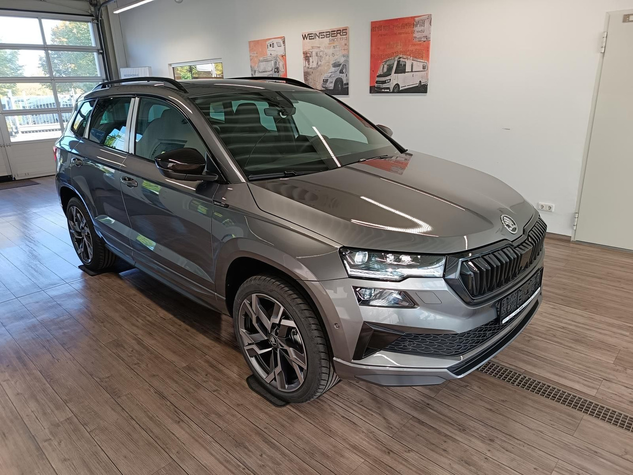 Skoda Karoq Sportline 2,0 TDI DSG 4x4*AHK*PSD*STD.HZG* - SUV/ Todoterreno: foto 3 Skoda Karoq Sportline 2,0 TDI DSG 4x4*AHK*PSD*STD.HZG* - SUV/ Todoterreno: foto 3