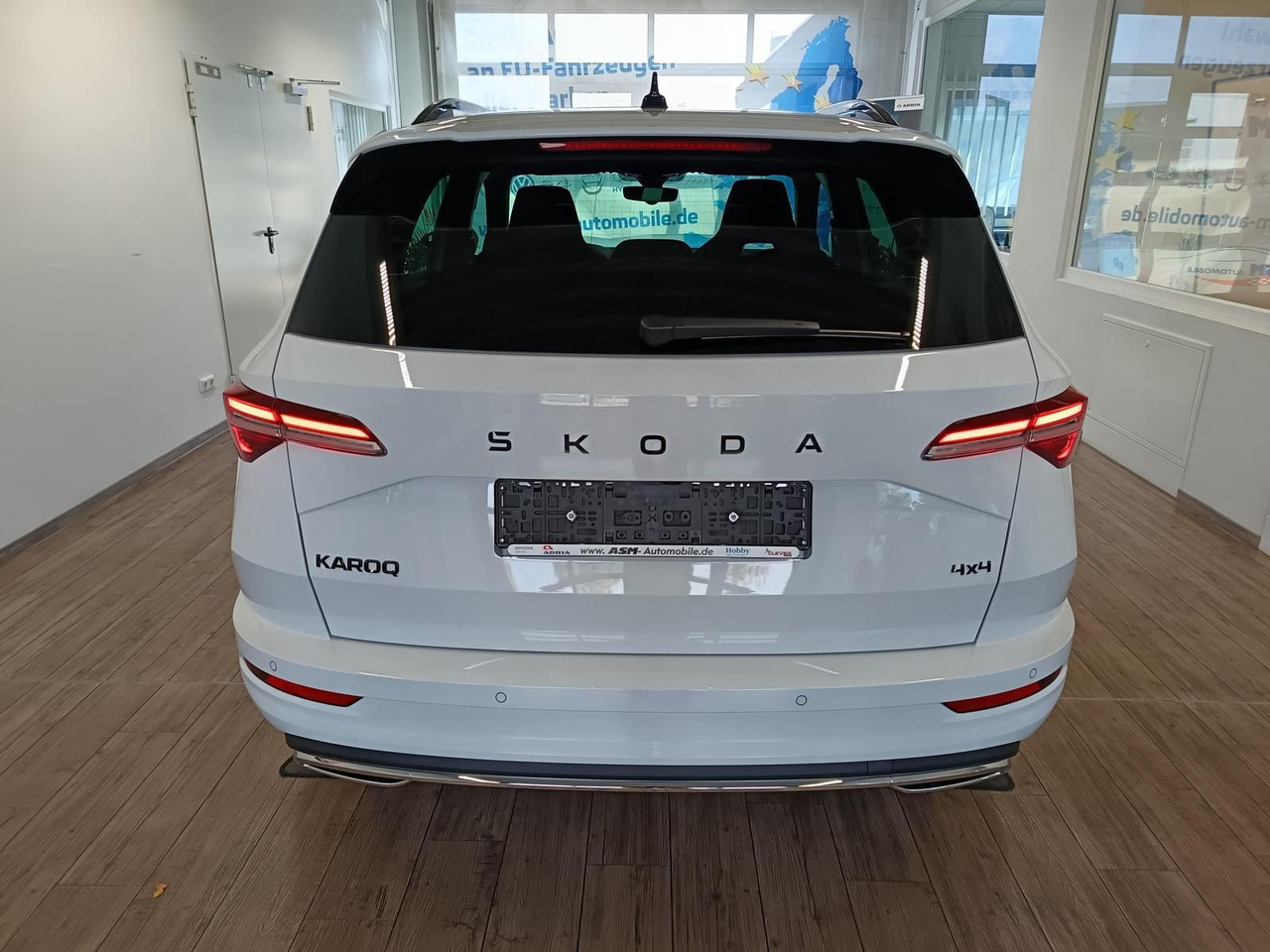 Skoda Karoq Sportline 2,0 TDI DSG 4x4*AHK*PSD*STD.HZG* - SUV/ Todoterreno: foto 5 Skoda Karoq Sportline 2,0 TDI DSG 4x4*AHK*PSD*STD.HZG* - SUV/ Todoterreno: foto 5