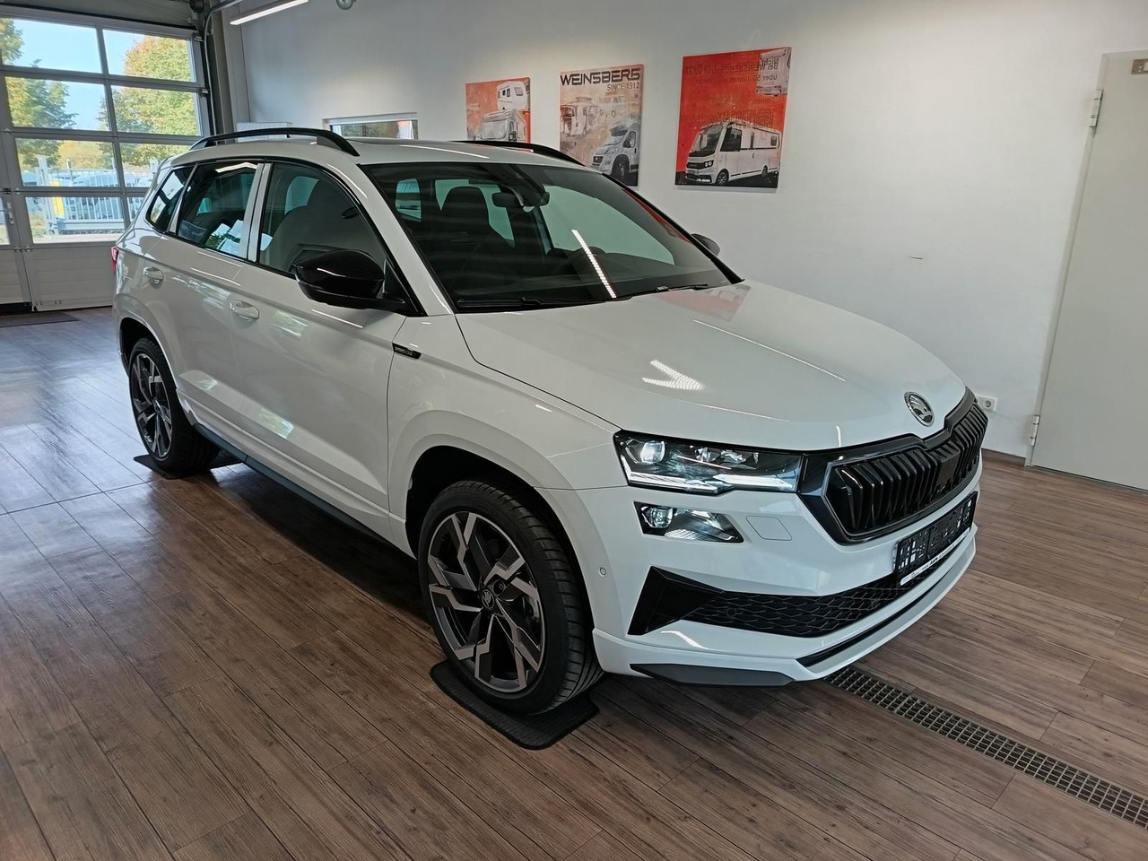 Skoda Karoq Sportline 2,0 TDI DSG 4x4*AHK*PSD*STD.HZG* - SUV/ Todoterreno: foto 3 Skoda Karoq Sportline 2,0 TDI DSG 4x4*AHK*PSD*STD.HZG* - SUV/ Todoterreno: foto 3