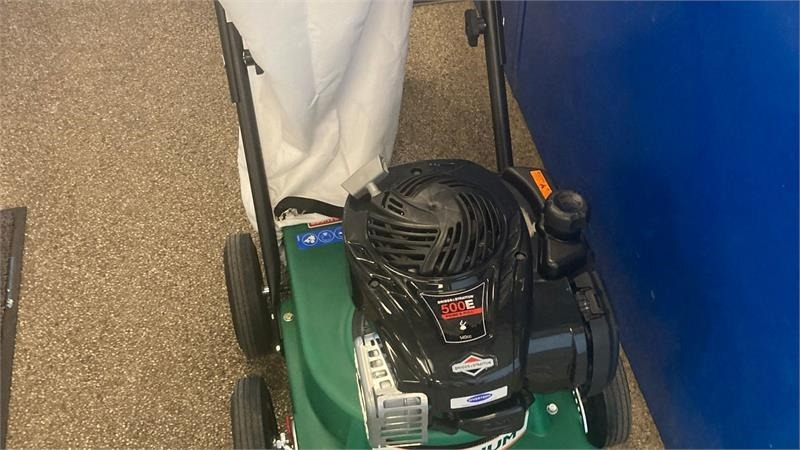 Billy Goat LB 352 EU Skubbemodel - Maquinaria de jardinería: foto 1 Billy Goat LB 352 EU Skubbemodel - Maquinaria de jardinería: foto 1