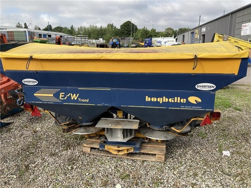 Bogballe EXW Trend m/vejeceller elektrisk kantspredning - Esparcidor de fertilizantes: foto 1 Bogballe EXW Trend m/vejeceller elektrisk kantspredning - Esparcidor de fertilizantes: foto 1