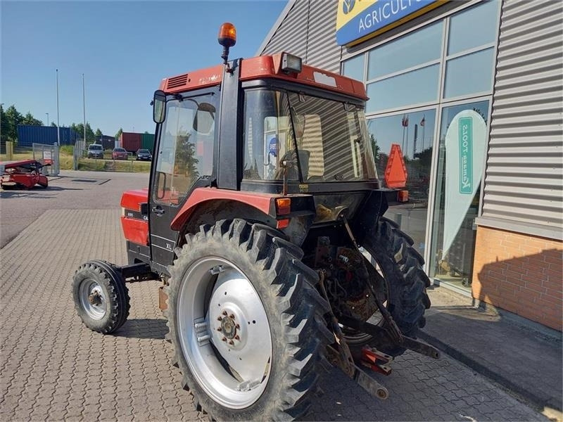 Case IH 695 XL - Tractor: foto 4 Case IH 695 XL - Tractor: foto 4