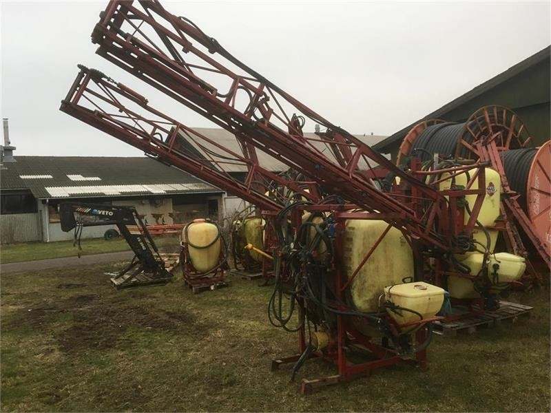 Hardi LHY 1000 / 16/361 Incl. fronttank - Pulverizador arrastrado: foto 1 Hardi LHY 1000 / 16/361 Incl. fronttank - Pulverizador arrastrado: foto 1