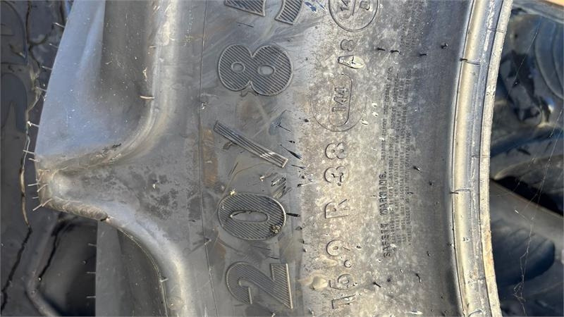 Mitas 420/85R38 & 340/85R28 - Neumático para Vehículo municipal: foto 3 Mitas 420/85R38 & 340/85R28 - Neumático para Vehículo municipal: foto 3