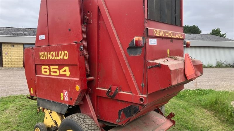 New Holland 654 RUNDBALLEPRESSER Cropcutter - Rotoempacadora: foto 3 New Holland 654 RUNDBALLEPRESSER Cropcutter - Rotoempacadora: foto 3