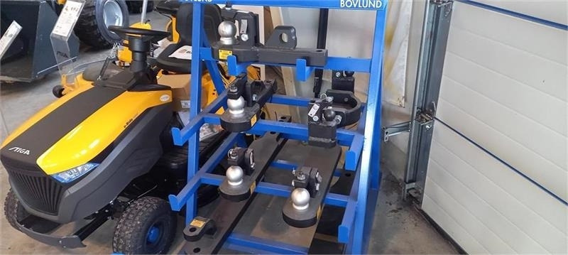 New Holland Kugletræk Til T6-7-8. - Acoplamiento rápido para Tractor: foto 2 New Holland Kugletræk Til T6-7-8. - Acoplamiento rápido para Tractor: foto 2