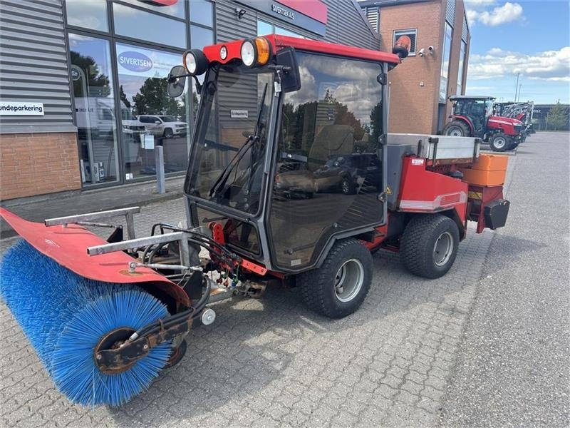 Nimos DM-Track 204 Comfort kun 285 timer inkl. kost og u - Tractor municipal: foto 1 Nimos DM-Track 204 Comfort kun 285 timer inkl. kost og u - Tractor municipal: foto 1