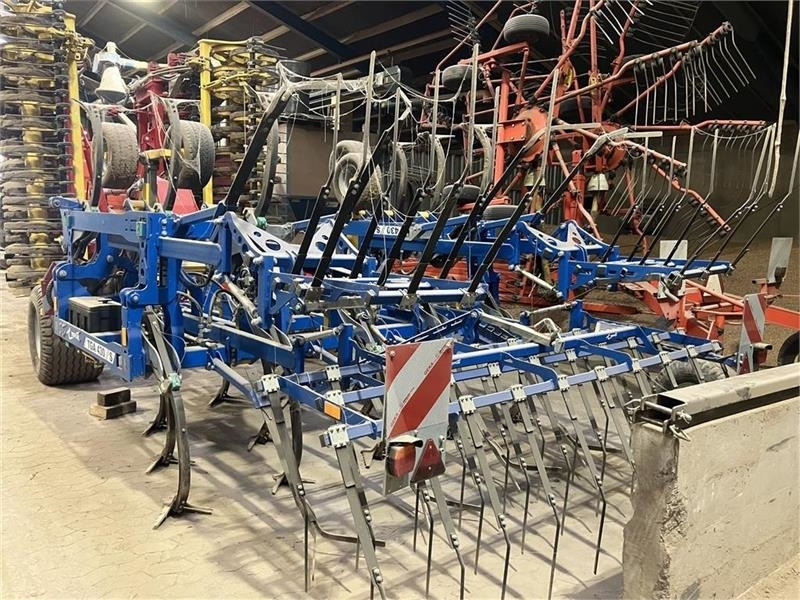 Treffler TGA 430 S - Grada: foto 2 Treffler TGA 430 S - Grada: foto 2