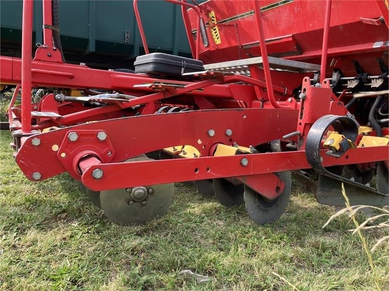 Vaderstad Rapid 300 C Super XL - Combinado de siembra: foto 5 Vaderstad Rapid 300 C Super XL - Combinado de siembra: foto 5