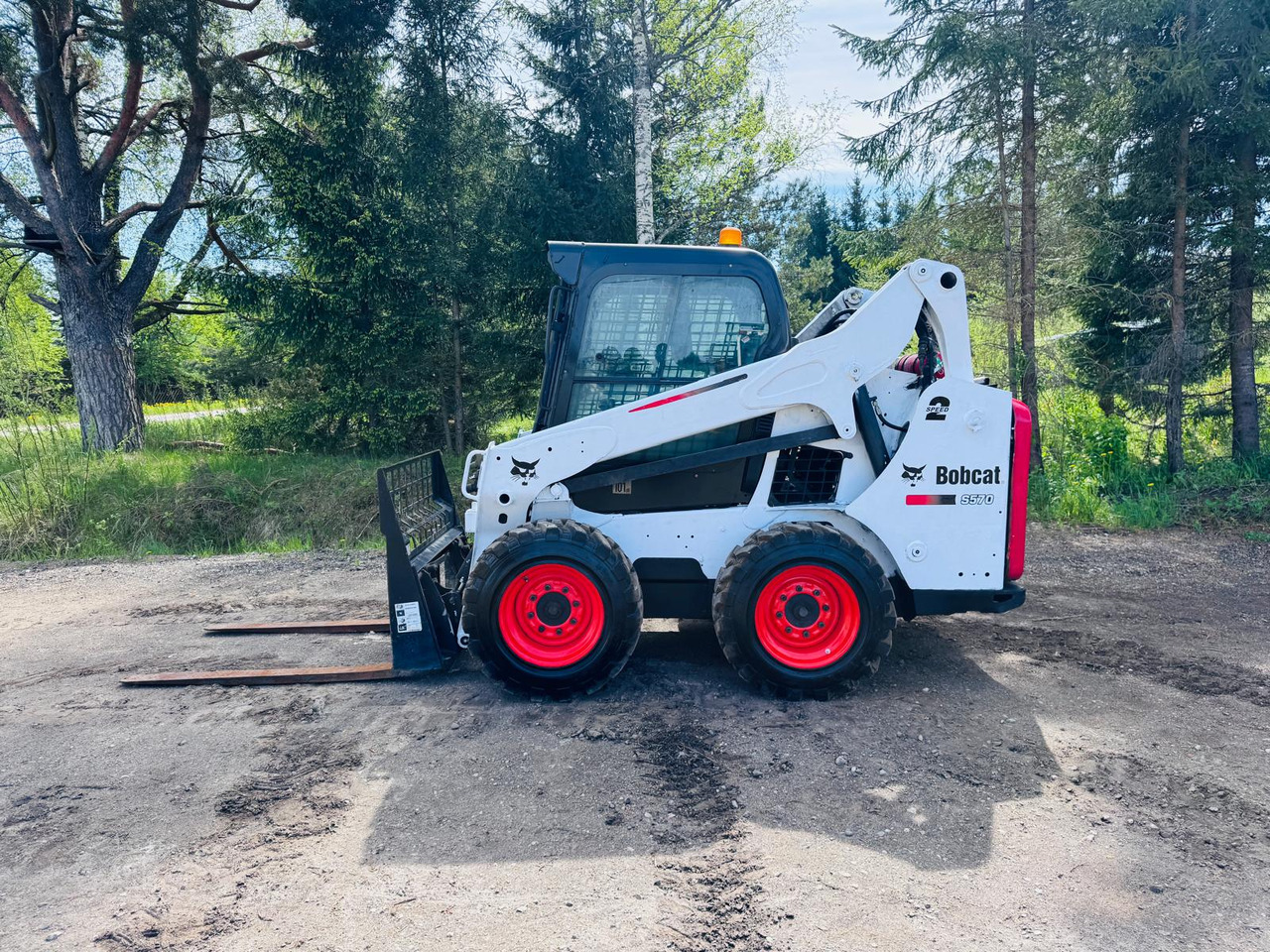 BOBCAT S570 - Minicargadora: foto 2 BOBCAT S570 - Minicargadora: foto 2