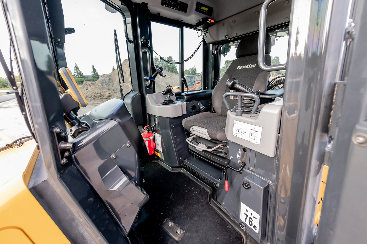 Bulldozer KOMATSU D51PX: foto 8