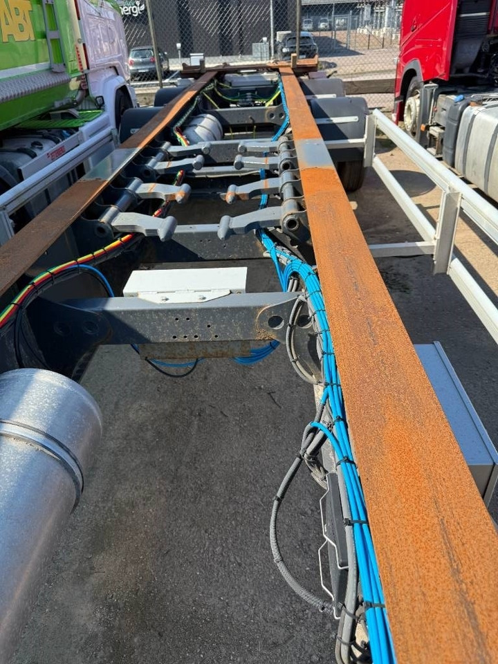 Kilafors Kilafors - Remolque portacontenedore/ Intercambiable: foto 3 Kilafors Kilafors - Remolque portacontenedore/ Intercambiable: foto 3