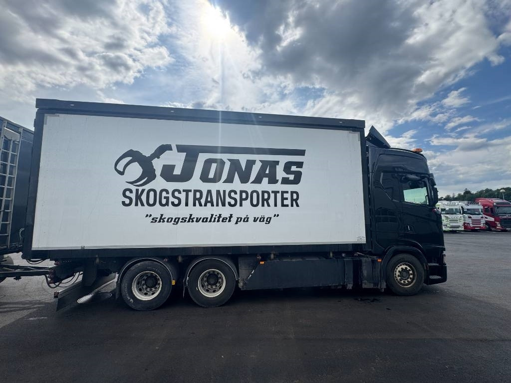 Scania S650 B6x2 Komplett flisekipage - Camión volquete: foto 3 Scania S650 B6x2 Komplett flisekipage - Camión volquete: foto 3
