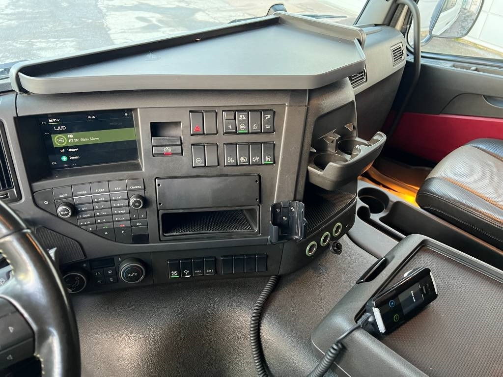 Camión volquete Volvo FM 6x2 420 hk Sörling Tippdumper: foto 11 Camión volquete Volvo FM 6x2 420 hk Sörling Tippdumper: foto 11