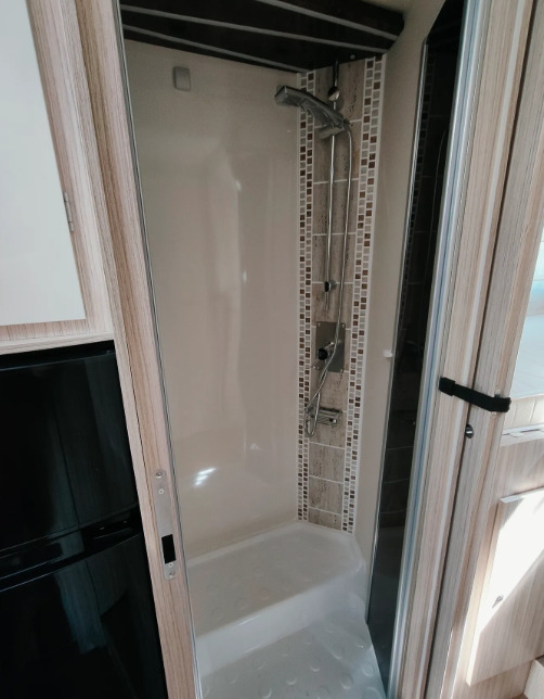 Cámper Elnagh Elnagh T-Loft 532 WINTER Alarm Solar Camera Air Conditioning Truma Diesel E  Awning Remis Retrofitted: foto 17