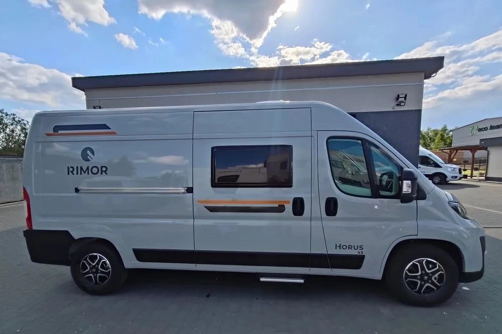 Fiat Ducato Rimor Horus 45 NEW AUTOMAT Grau Truma Diesel Lampen FULL LED 4-Sitzer - Cámper: foto 4 Fiat Ducato Rimor Horus 45 NEW AUTOMAT Grau Truma Diesel Lampen FULL LED 4-Sitzer - Cámper: foto 4