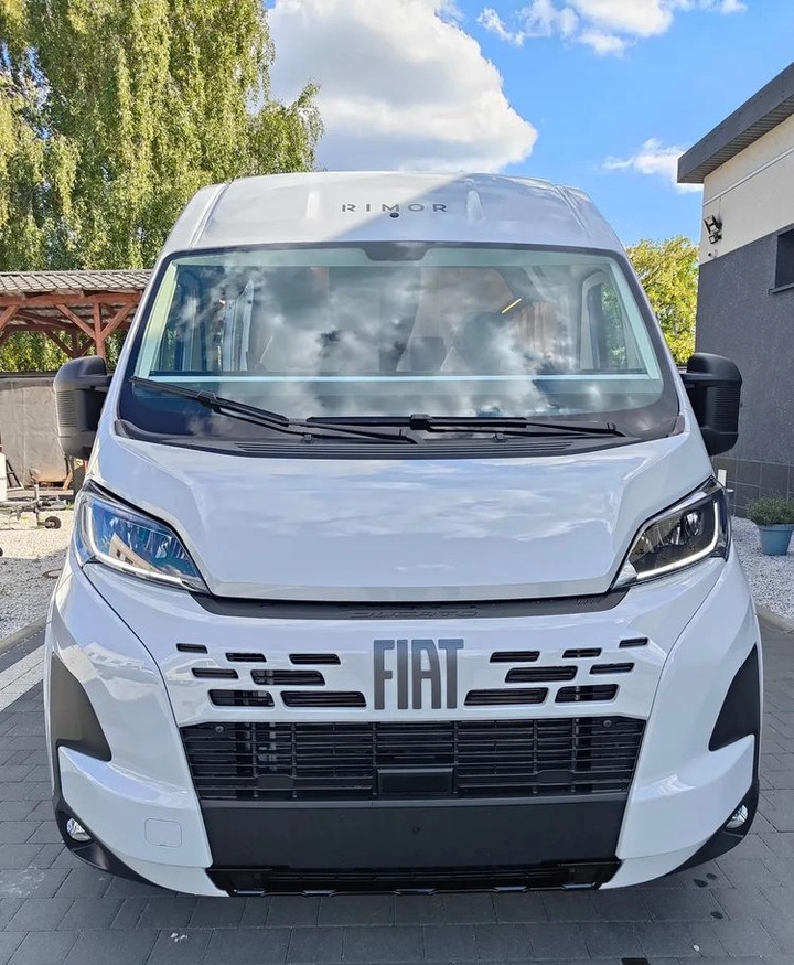Fiat Ducato Rimor Horus 45 NEW AUTOMAT Grau Truma Diesel Lampen FULL LED 4-Sitzer - Cámper: foto 2 Fiat Ducato Rimor Horus 45 NEW AUTOMAT Grau Truma Diesel Lampen FULL LED 4-Sitzer - Cámper: foto 2
