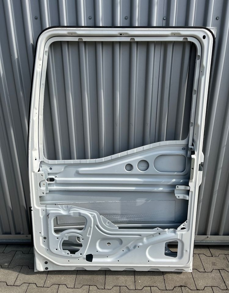 Drzwi prawe MAN TGX TG3 drzwi pasażera nowy model - Carrocería y exterior para Camión: foto 3 Drzwi prawe MAN TGX TG3 drzwi pasażera nowy model - Carrocería y exterior para Camión: foto 3