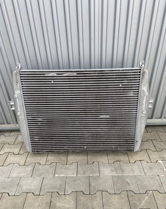 Intercooler Ford F-Max chłodnica powietrza - Intercooler para Camión: foto 2 Intercooler Ford F-Max chłodnica powietrza - Intercooler para Camión: foto 2