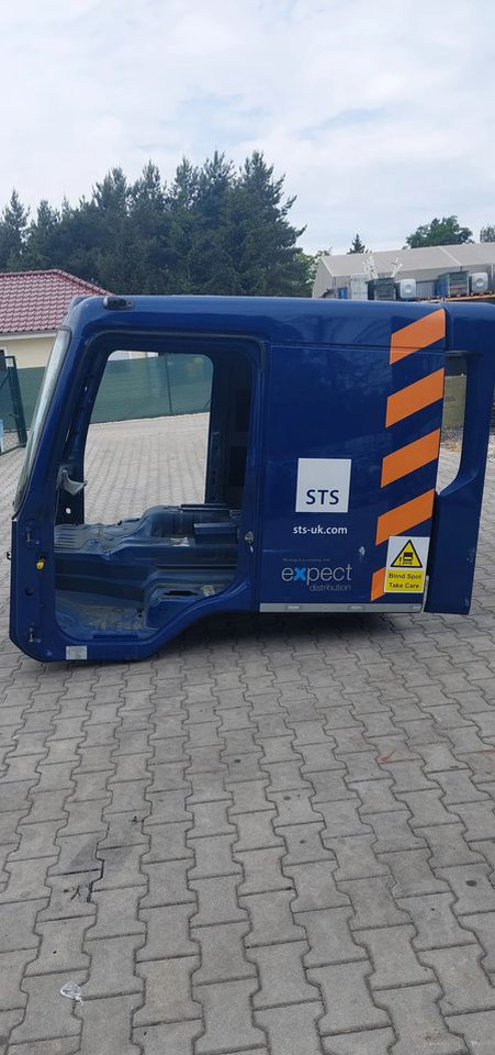 KABINA VOLVO FL 2022R - Cabina para Camión: foto 3 KABINA VOLVO FL 2022R - Cabina para Camión: foto 3