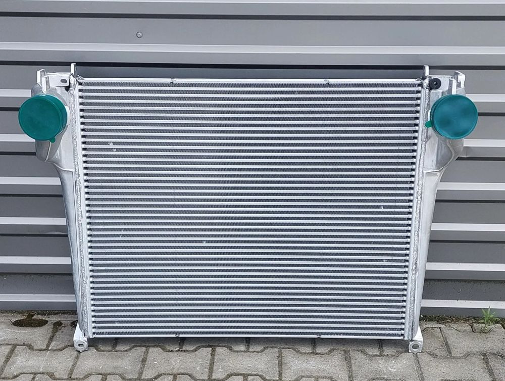 MERCEDES ACTROS MP4 CHŁODNICA POWIETRZA INTERCOOLER NOWA - Radiador para Coche: foto 1 MERCEDES ACTROS MP4 CHŁODNICA POWIETRZA INTERCOOLER NOWA - Radiador para Coche: foto 1