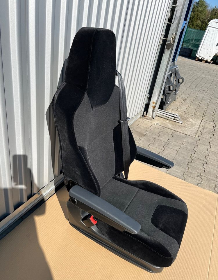 NOWY Fotel kierowcy MAN TG3 TGX nowy model siedzenie lewe - Asiento para Camión: foto 3 NOWY Fotel kierowcy MAN TG3 TGX nowy model siedzenie lewe - Asiento para Camión: foto 3