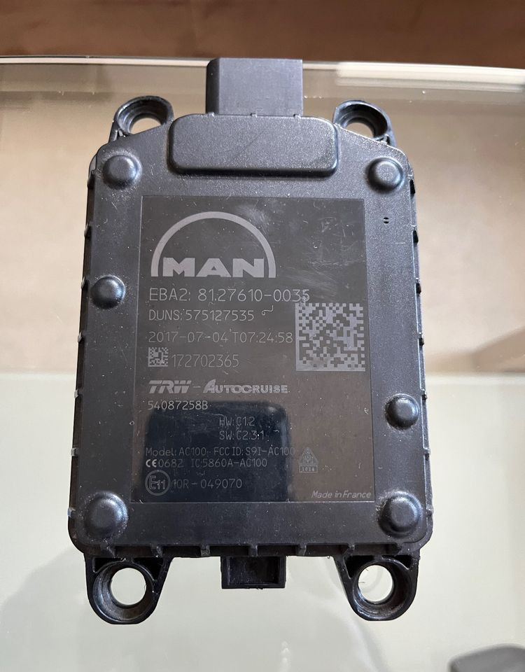 Radar MAN TGX TGS euro 6 ACC distronic - Sensor para Camión: foto 1 Radar MAN TGX TGS euro 6 ACC distronic - Sensor para Camión: foto 1