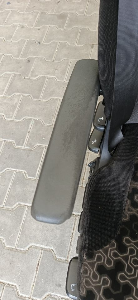 SCANIA R S FOTEL PASAŻERA FULL OPCJA - Asiento: foto 5 SCANIA R S FOTEL PASAŻERA FULL OPCJA - Asiento: foto 5