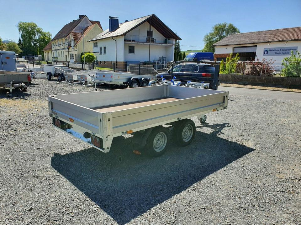 Böckmann 3016/27 F PKW-Anhänger Hochlader 2,7 to - Remolque plataforma/ Caja abierta: foto 3 Böckmann 3016/27 F PKW-Anhänger Hochlader 2,7 to - Remolque plataforma/ Caja abierta: foto 3