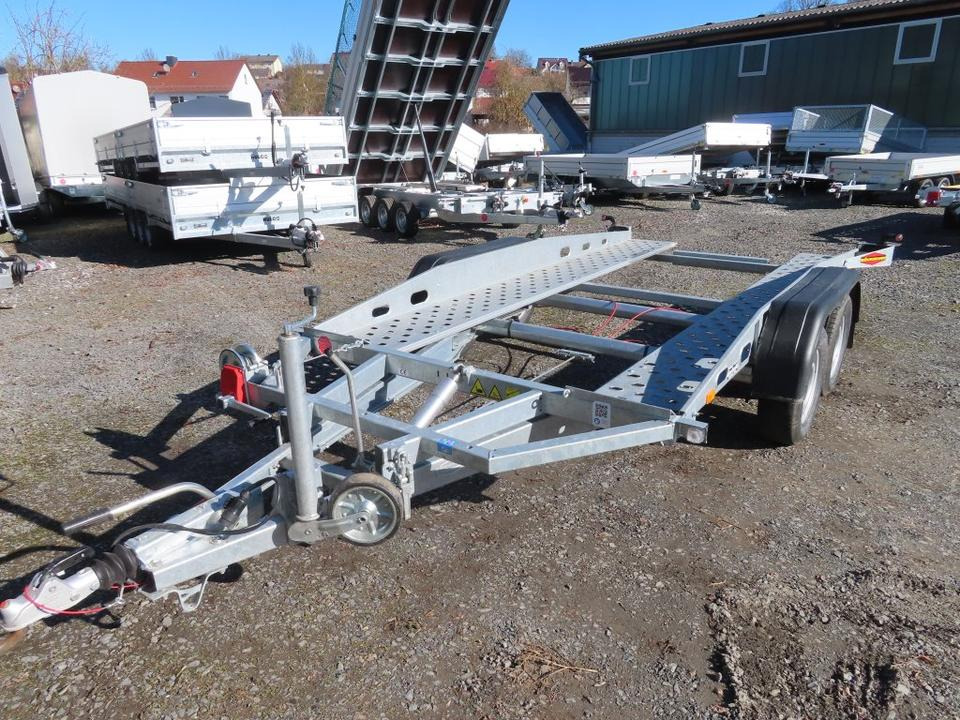 Böckmann, Autotransporter, 2,7 to. kippbar, 100 km, PKW Anhänger - Remolque portavehículos: foto 4 Böckmann, Autotransporter, 2,7 to. kippbar, 100 km, PKW Anhänger - Remolque portavehículos: foto 4