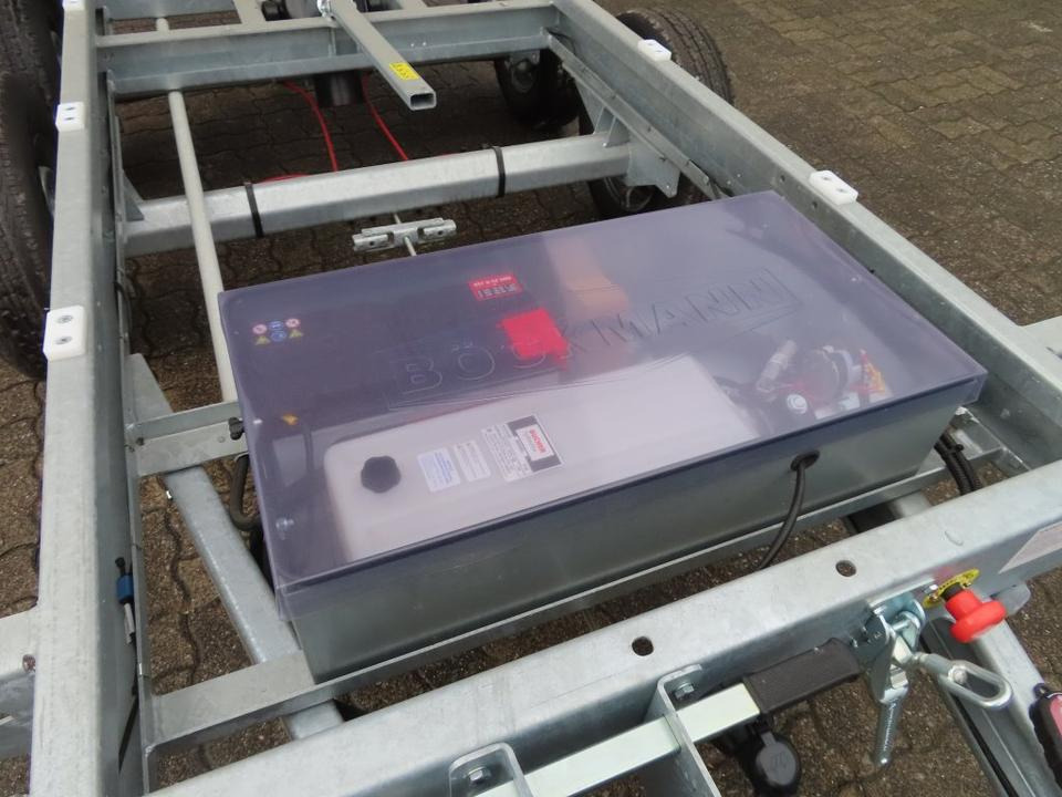 Remolque volquete Böckmann, PKW Anhänger,Dreiseitenkipper, 3,5 to. Elektrokipper: foto 11