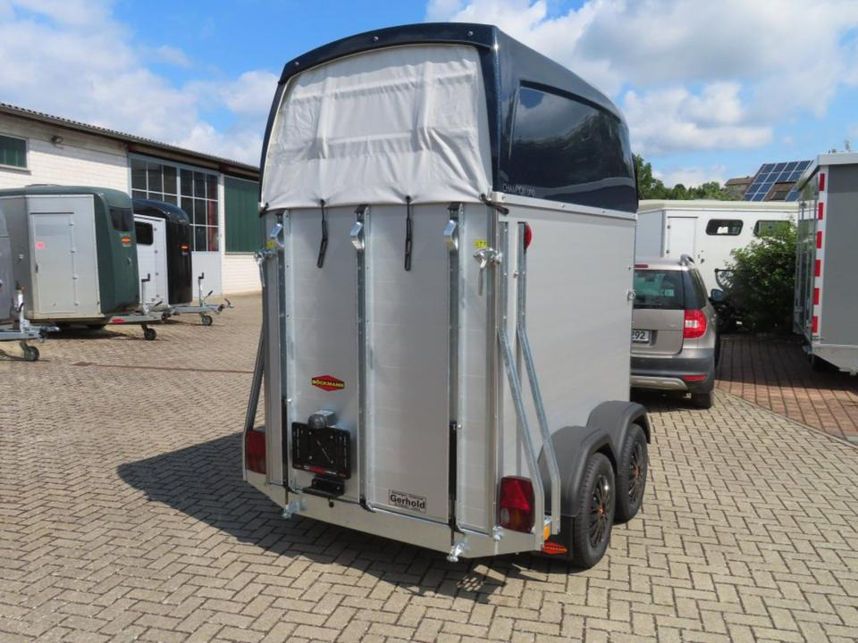 Böckmann Pferdeanhänger Champion UNO Esprit Sattelkammer 100km/h - Remolque para caballos: foto 5 Böckmann Pferdeanhänger Champion UNO Esprit Sattelkammer 100km/h - Remolque para caballos: foto 5