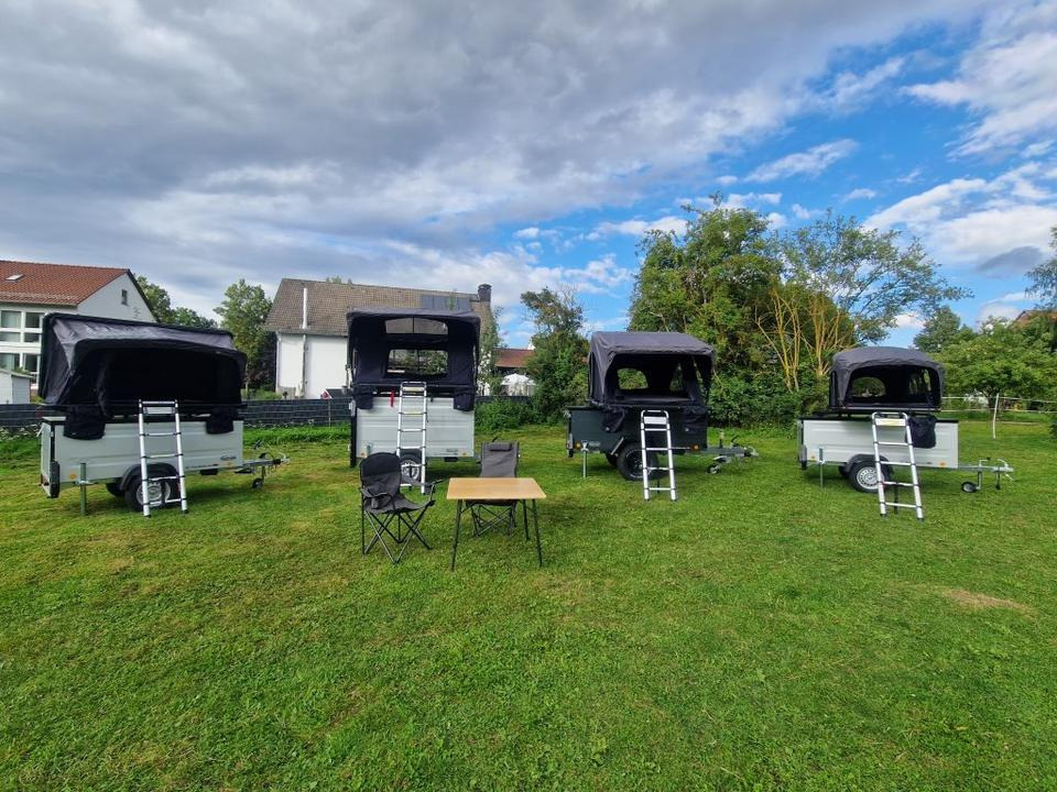 Dachzelt Qeedo Freedom Family Camping Anhänger - Remolque de coche: foto 1 Dachzelt Qeedo Freedom Family Camping Anhänger - Remolque de coche: foto 1
