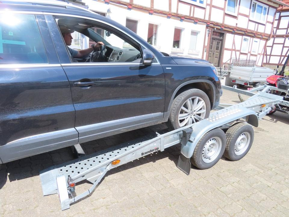 Remolque portavehículos Leih, PKW Anhänger, Autotransporter, Mietanhänger, 100 km/h,: foto 11