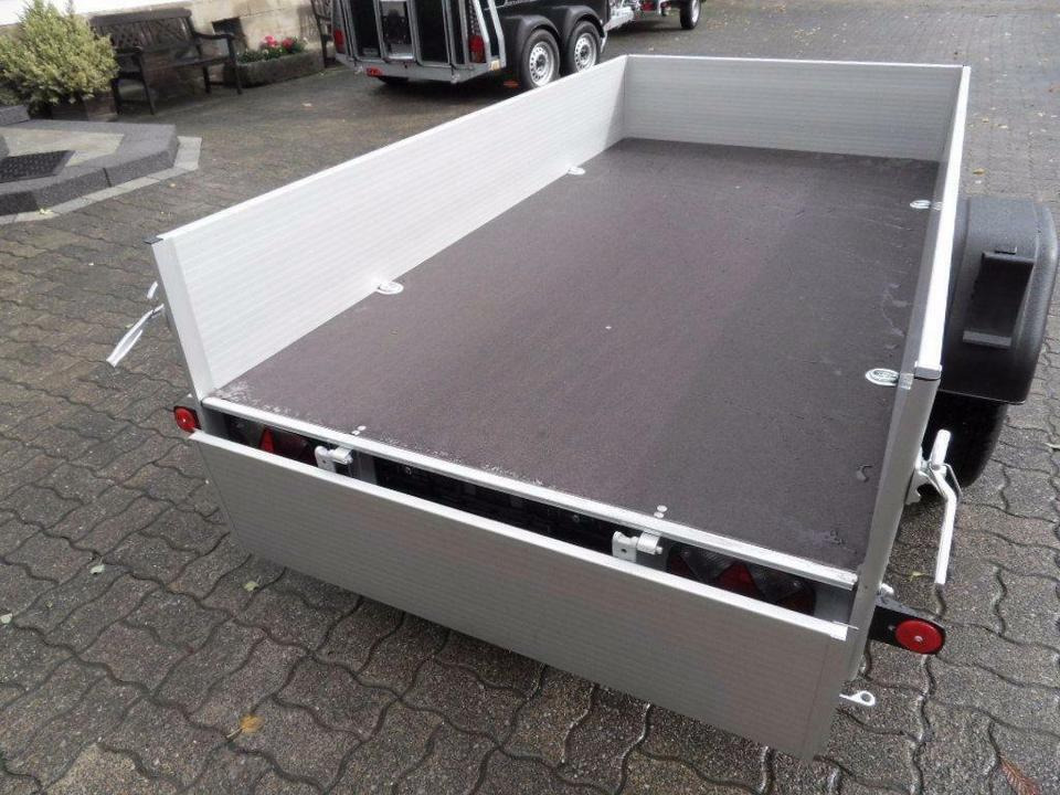 Sonderpreis, Böckmann, PKW Anhänger, 1350 kg, Neu Tieflader - Remolque de coche: foto 5 Sonderpreis, Böckmann, PKW Anhänger, 1350 kg, Neu Tieflader - Remolque de coche: foto 5
