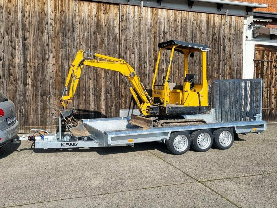 Vlemmix Tridem Maschinentransporter 3,5t Minibagger - Remolque porta maquinaria: foto 1 Vlemmix Tridem Maschinentransporter 3,5t Minibagger - Remolque porta maquinaria: foto 1