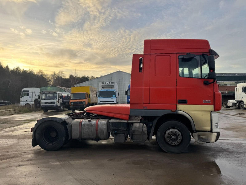 DAF 105 XF 460 Space Cab (GOOD CONDITION / BON ETAT) - Cabeza tractora: foto 4 DAF 105 XF 460 Space Cab (GOOD CONDITION / BON ETAT) - Cabeza tractora: foto 4