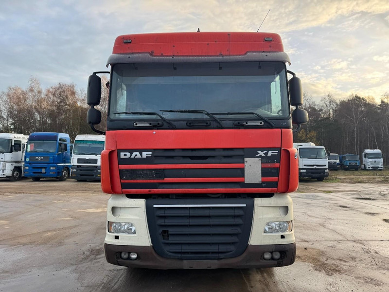 DAF 105 XF 460 Space Cab (GOOD CONDITION / BON ETAT) - Cabeza tractora: foto 2 DAF 105 XF 460 Space Cab (GOOD CONDITION / BON ETAT) - Cabeza tractora: foto 2