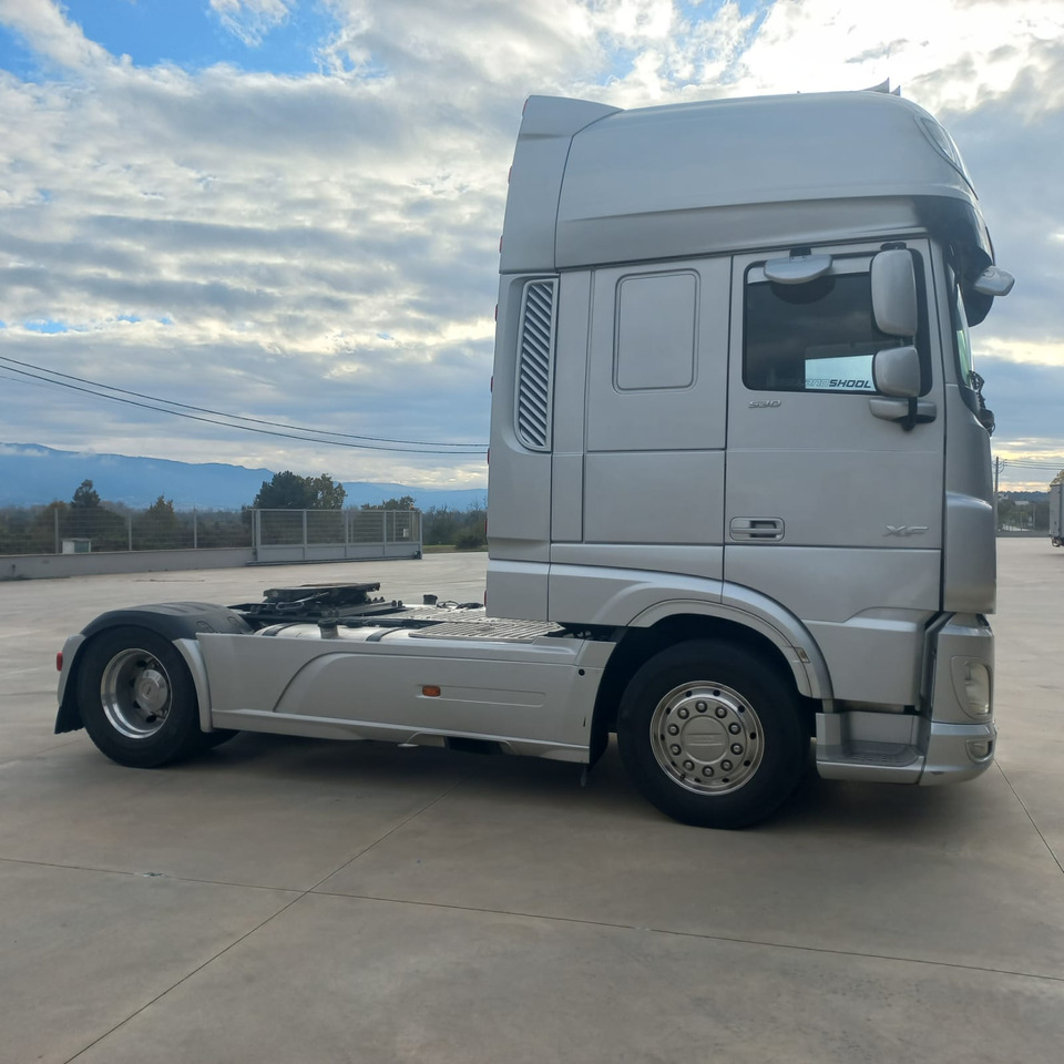 DAF XF530 - Cabeza tractora: foto 4 DAF XF530 - Cabeza tractora: foto 4