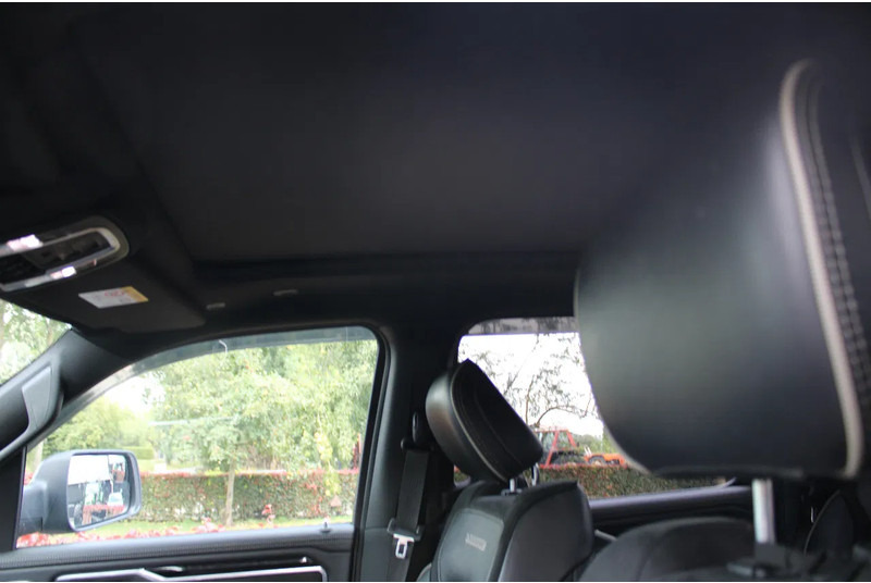 Pick-up Dodge Ram 1500 Laramie Sport: foto 9