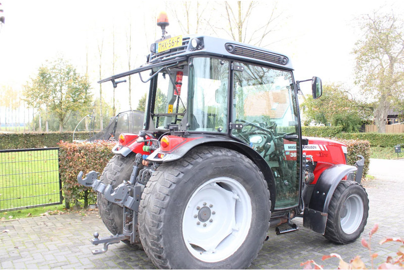 Massey Ferguson 3640 S - Tractor: foto 3 Massey Ferguson 3640 S - Tractor: foto 3