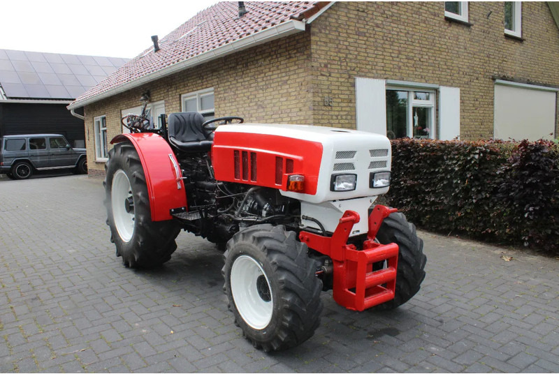 Steyr 8075 AS - Tractor: foto 1 Steyr 8075 AS - Tractor: foto 1