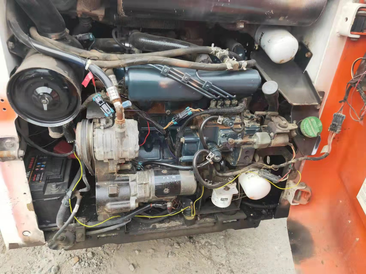 Minicargadora BOBCAT S185: foto 9