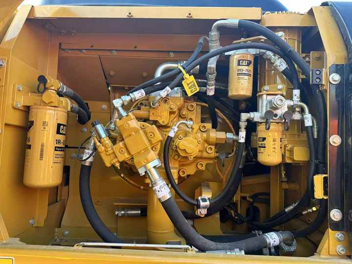 CAT 336 90% New Mining Construction Excavators, Strong Power, Low Price, and Very Good Quality - Excavadora: foto 4 CAT 336 90% New Mining Construction Excavators, Strong Power, Low Price, and Very Good Quality - Excavadora: foto 4