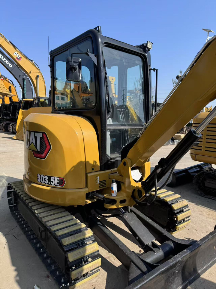 CATERPILLAR 303.5E - Miniexcavadora: foto 5 CATERPILLAR 303.5E - Miniexcavadora: foto 5
