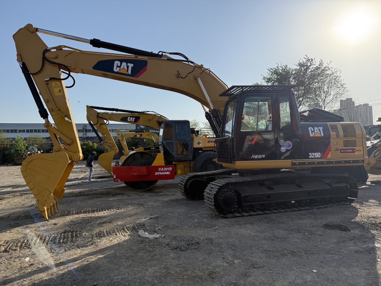 CATERPILLAR used cat 320d - Excavadora de cadenas: foto 5 CATERPILLAR used cat 320d - Excavadora de cadenas: foto 5