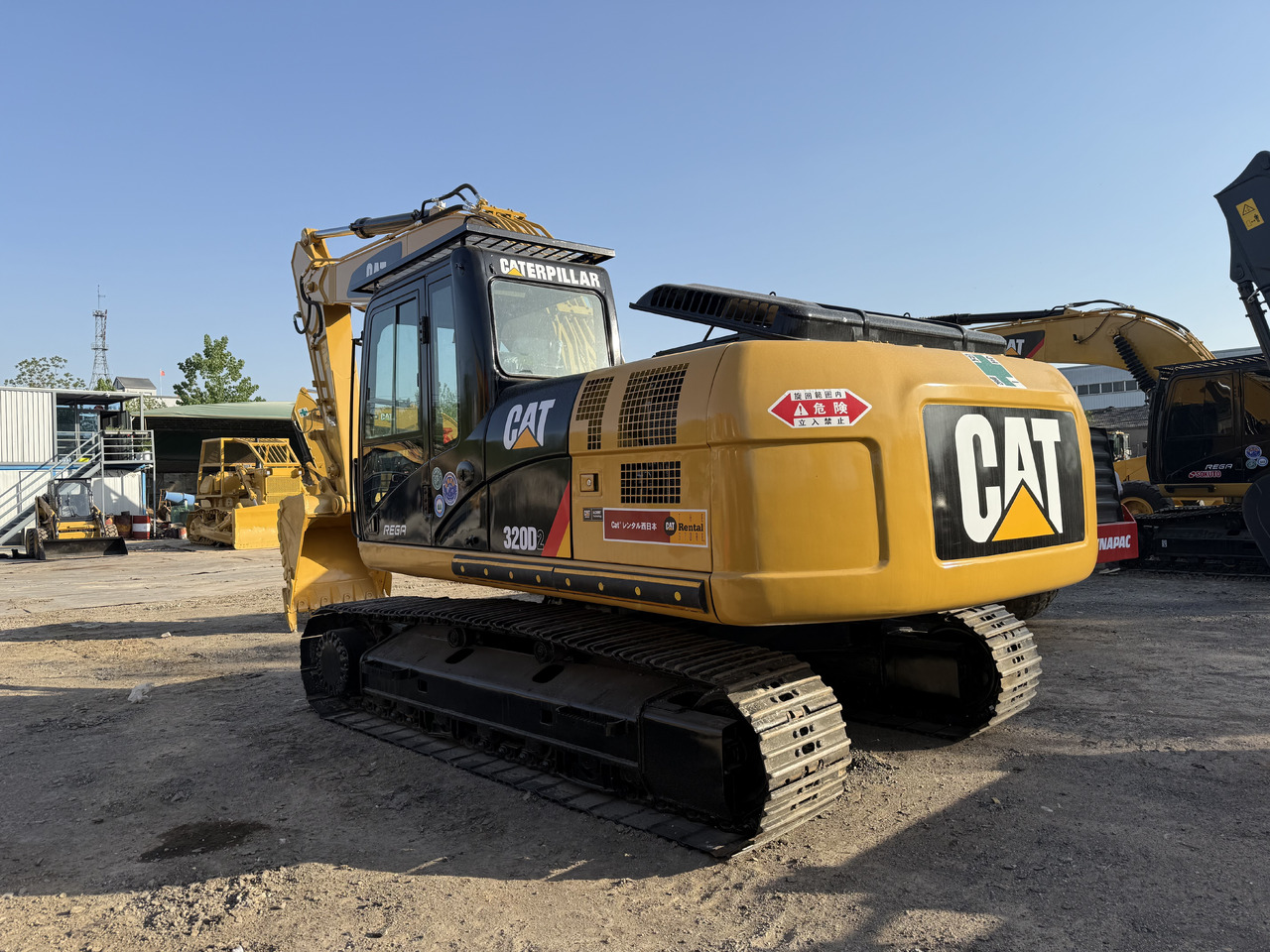 CATERPILLAR used cat 320d - Excavadora de cadenas: foto 4 CATERPILLAR used cat 320d - Excavadora de cadenas: foto 4